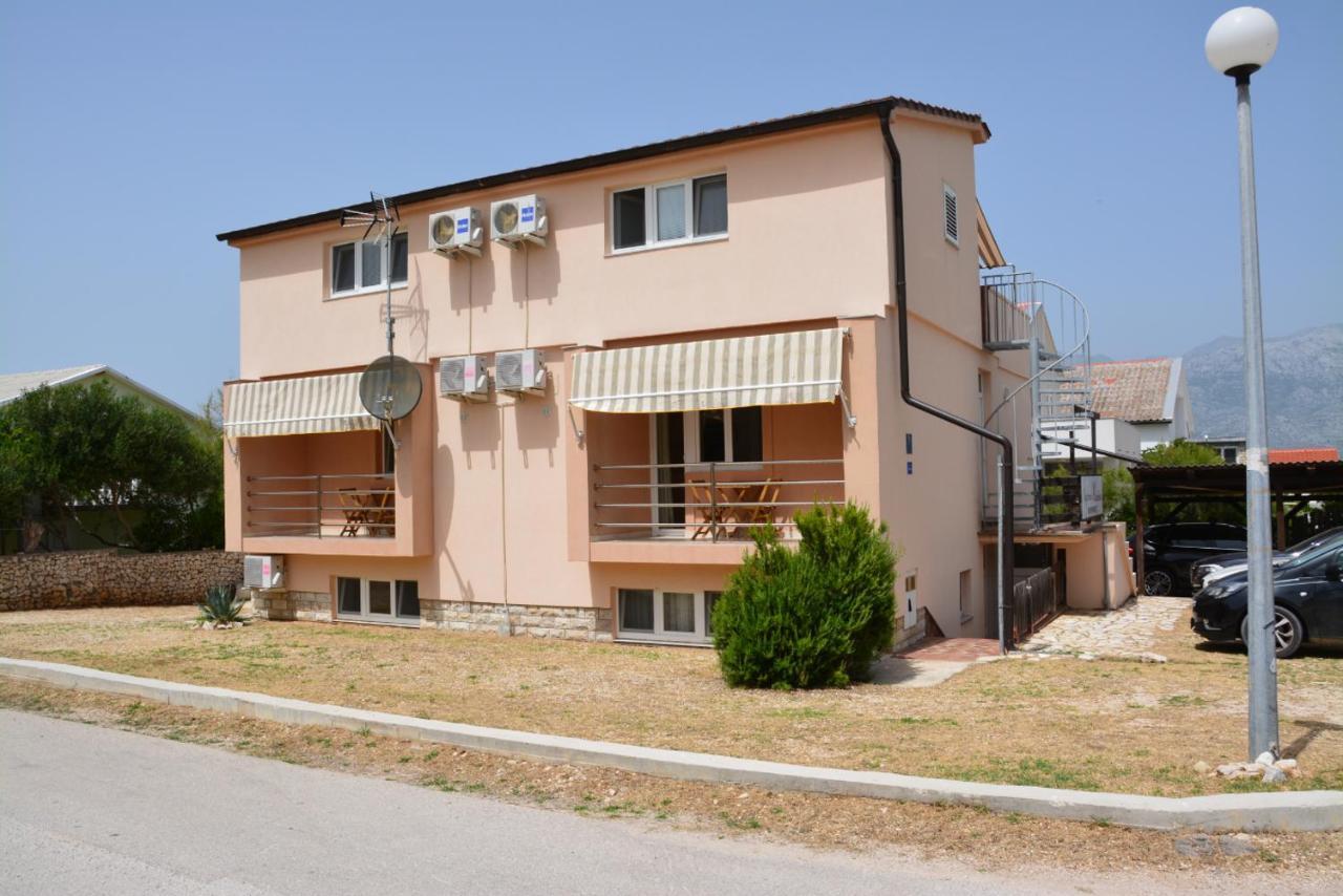 Apartments Marina Ražanac Esterno foto