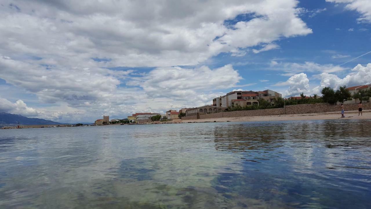 Apartments Marina Ražanac Esterno foto